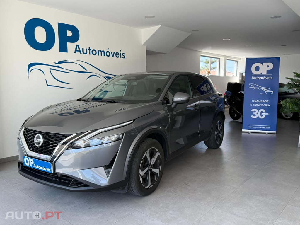 Nissan Qashqai 1.3 DIG-T N-Connecta LED Xtronic
