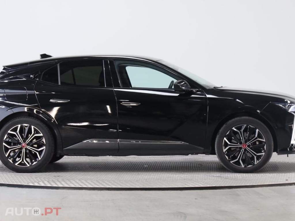 DS DS4 E-Tense Performance Line EAT8