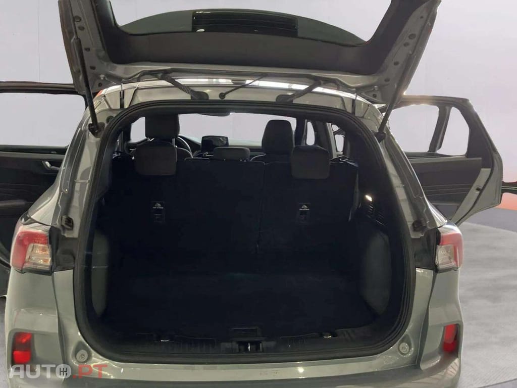 Ford Kuga 1.5 EcoBoost ST-Line