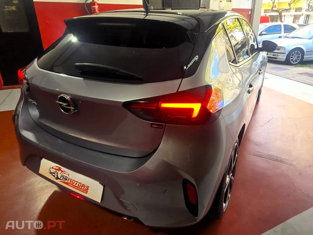 Opel Corsa 1.2 T GS Line