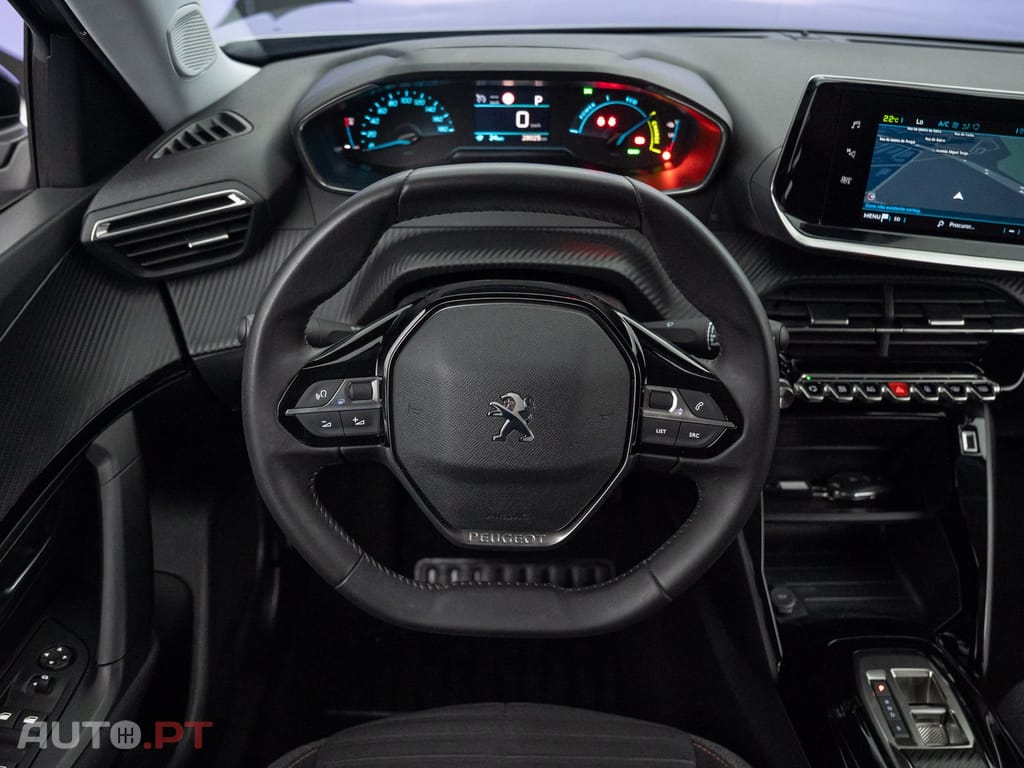 Peugeot E-2008 50 kWh Active