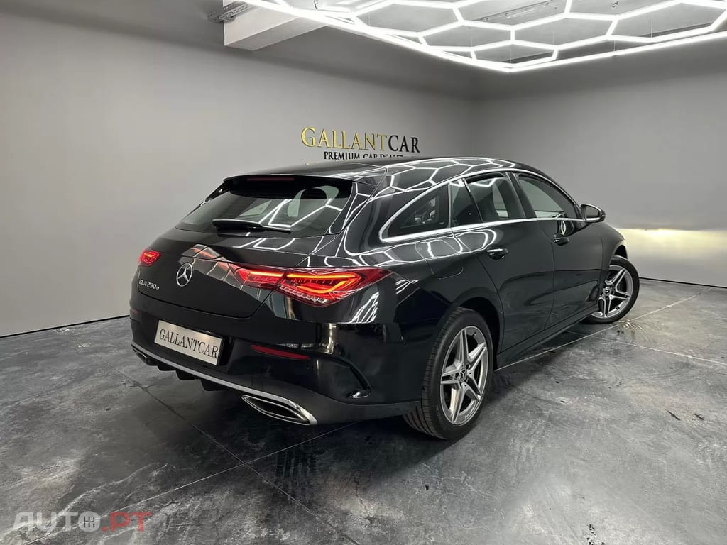 Mercedes-Benz CLA 250 e Shooting Brake AMG Line