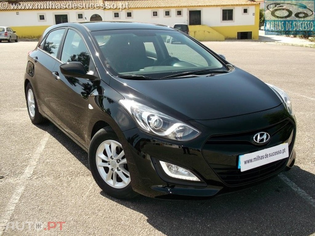 Hyundai i30 1.4 CRDI Blue Active  90 CV