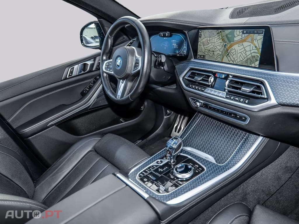 BMW X5 xDrive45e M Sport I.V.A DEDUTÍVEL 