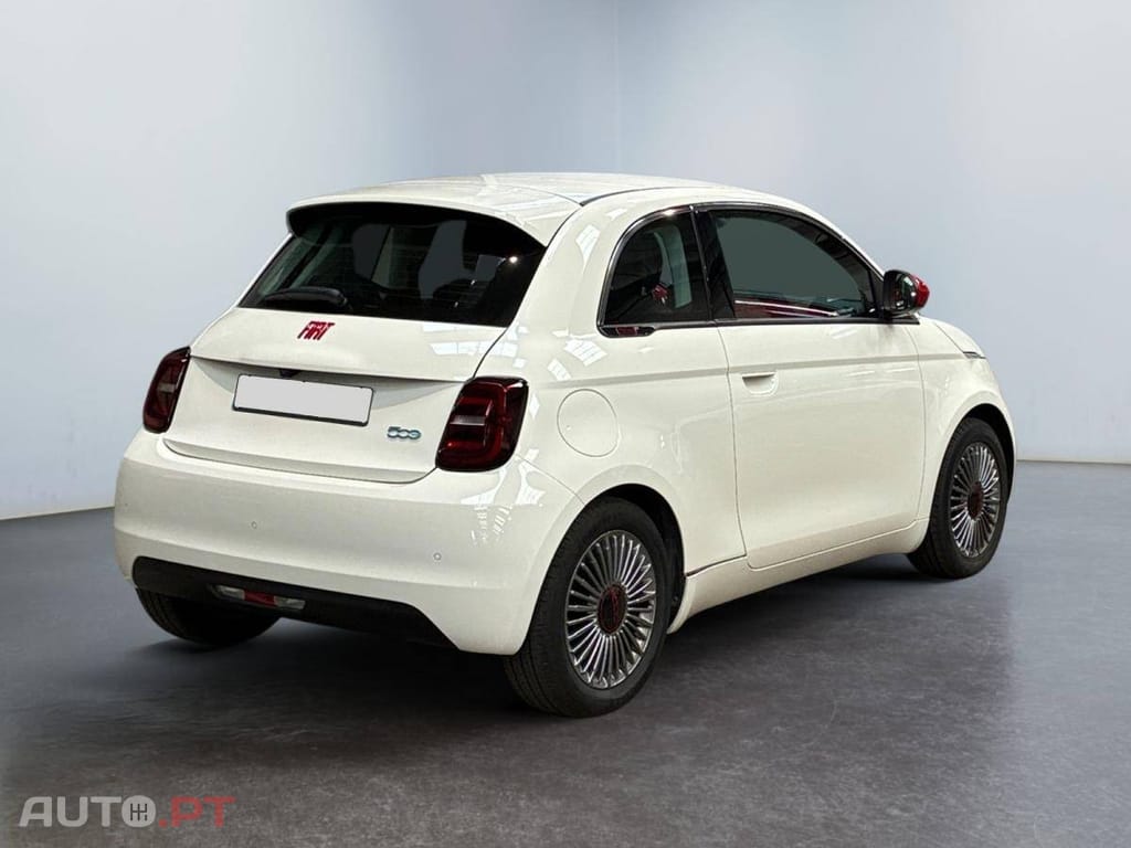 Fiat 500e 42kWh (Red)