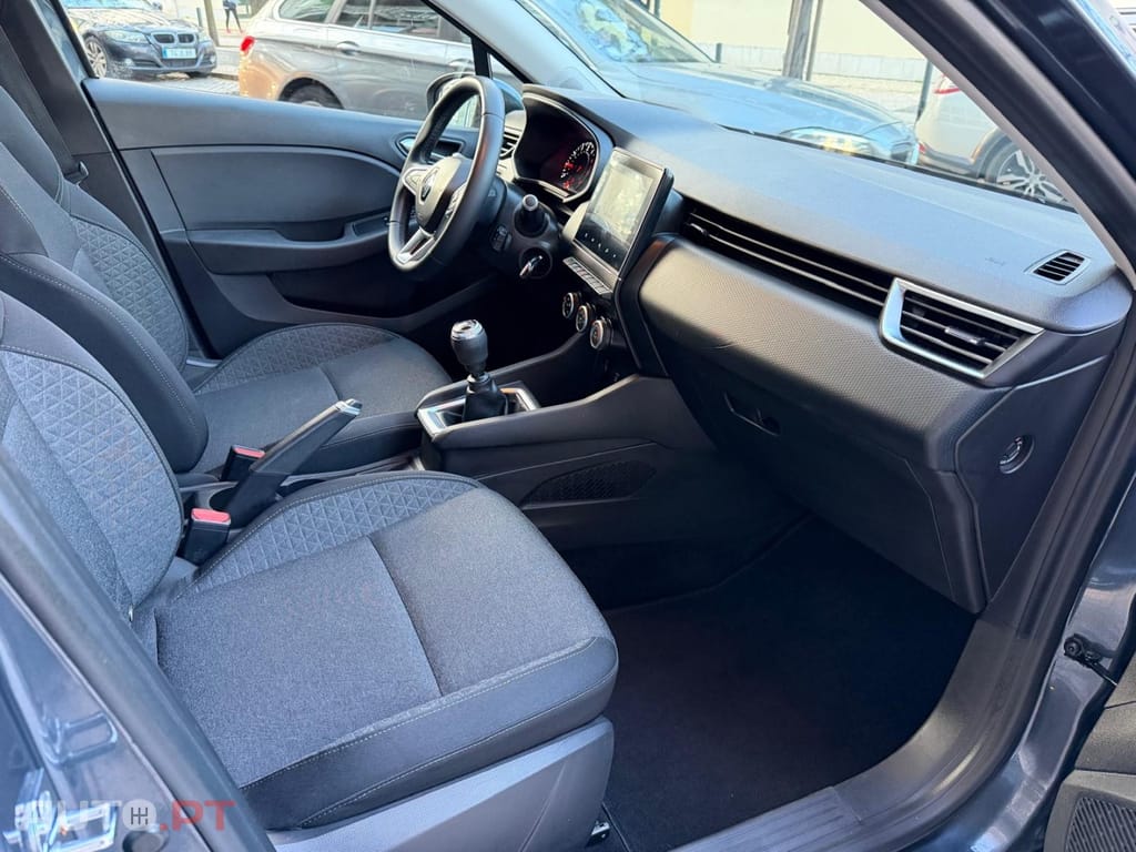 Renault Clio 1.0 TCe Intens Bi-Fuel