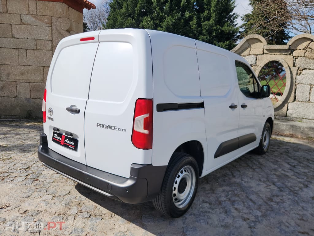 Toyota Proace 1.5D L2 Comfort