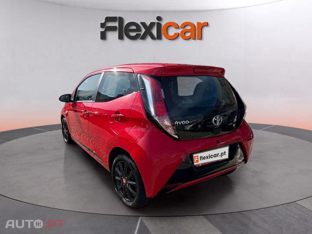 Toyota Aygo 1.0 X-Play+X-Touch
