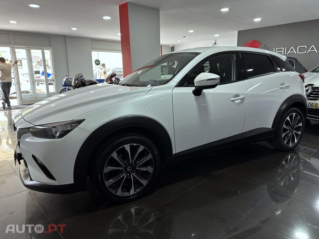 Mazda CX-3 1.8 Skyactiv-D Excellence AT Navi