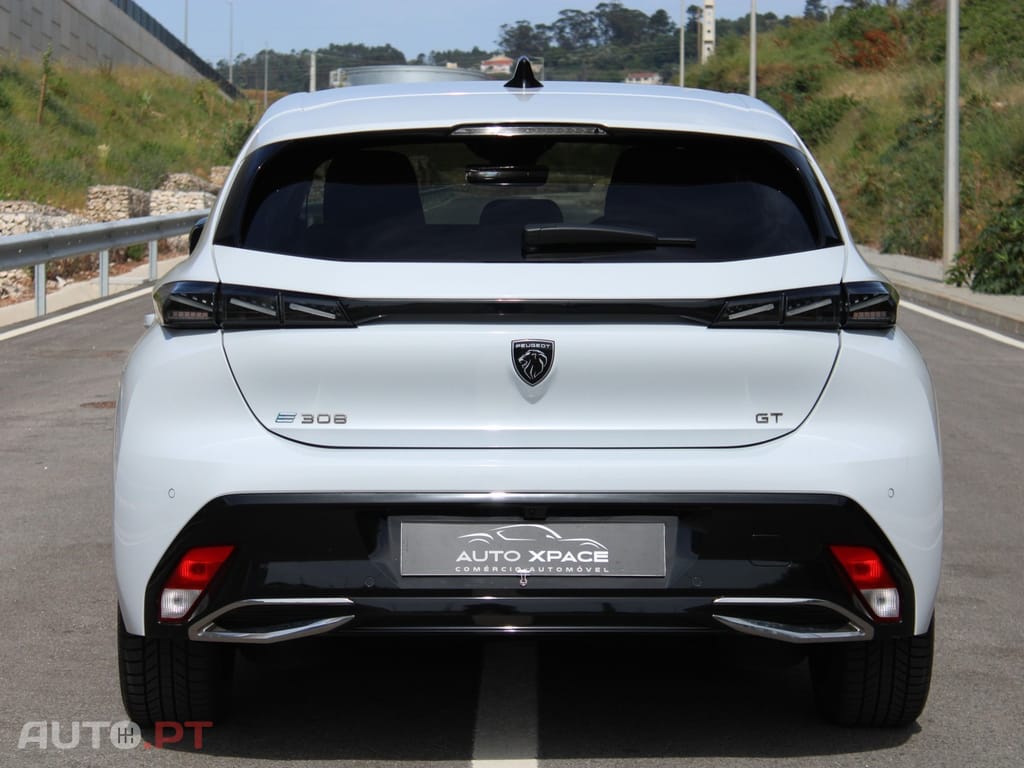 Peugeot E-308 58 kWh GT