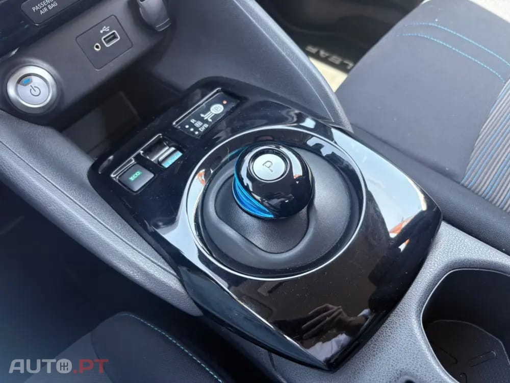 Nissan Leaf N-Connecta