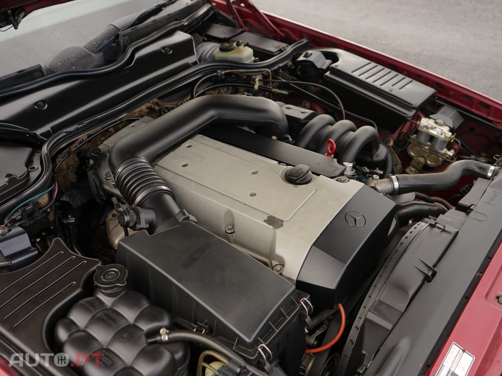 Mercedes-Benz SL 280 R129