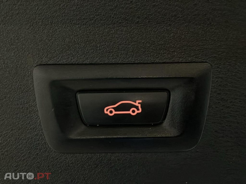 BMW X1 xDrive25e Advantage