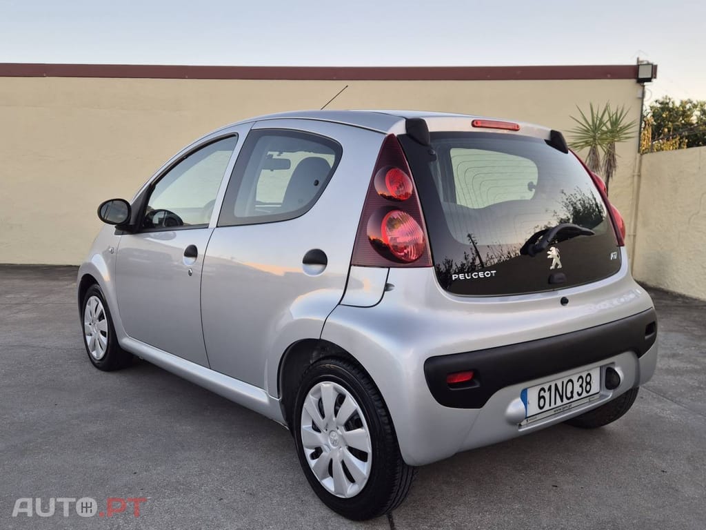 Peugeot 107 1.0 Trendy E4