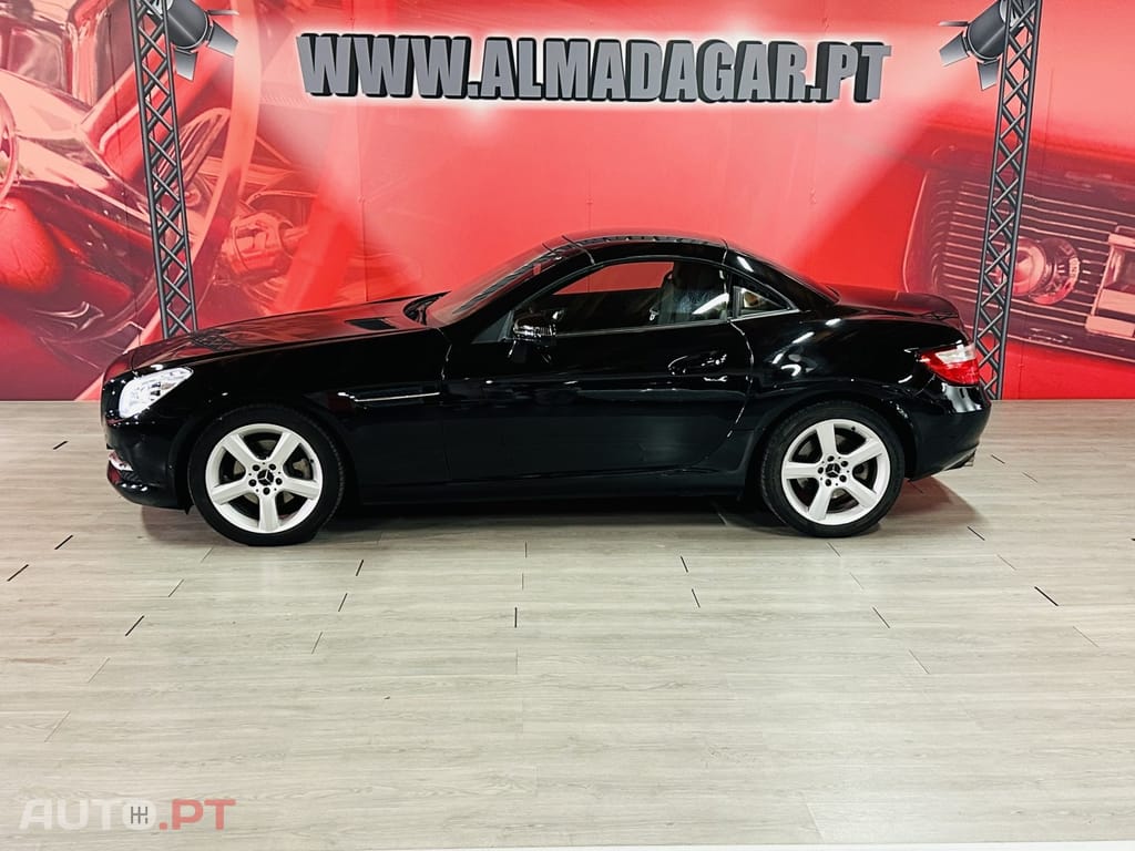 Mercedes-Benz SLK 200 (BlueEFFICIENCY)