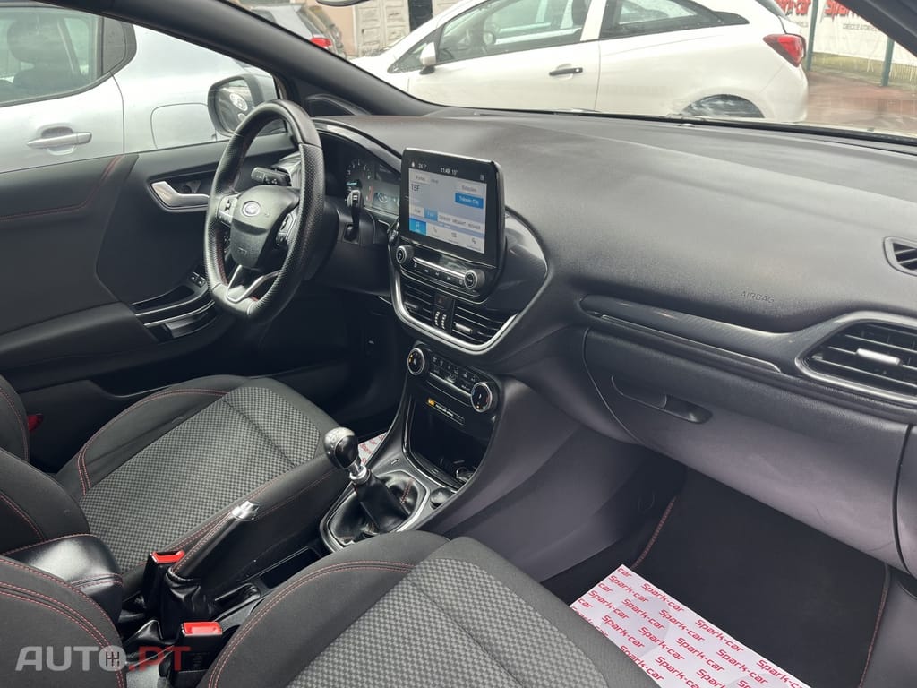 Ford Puma 1.0 EcoBoost MHEV ST-Line