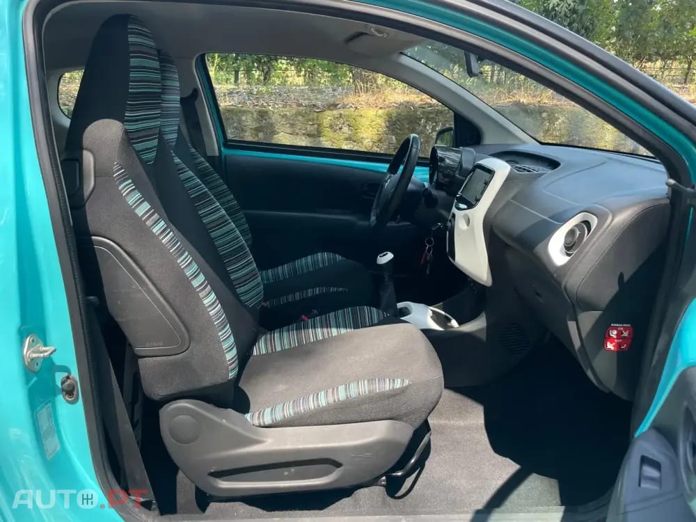 Citroen C1 1.2 VTi Shine