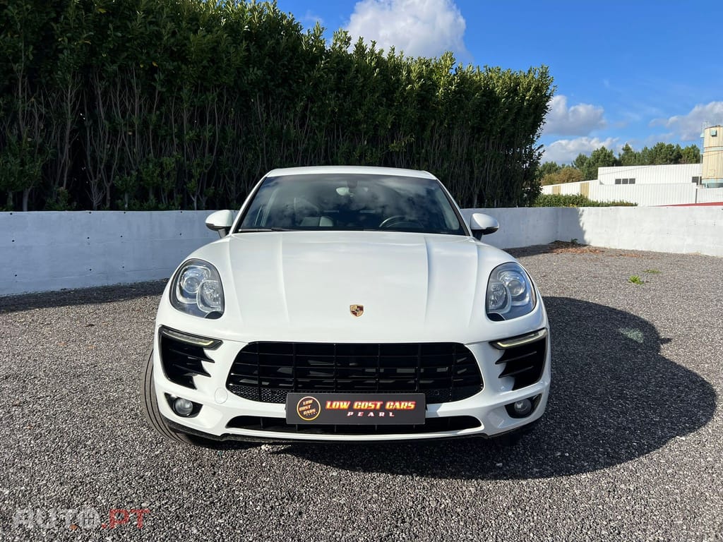 Porsche Macan S