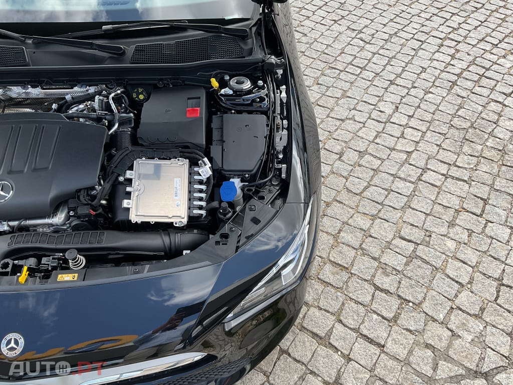 Mercedes-Benz CLA 180 d Shooting Brake Business Solutions.Grande Frota Aut.