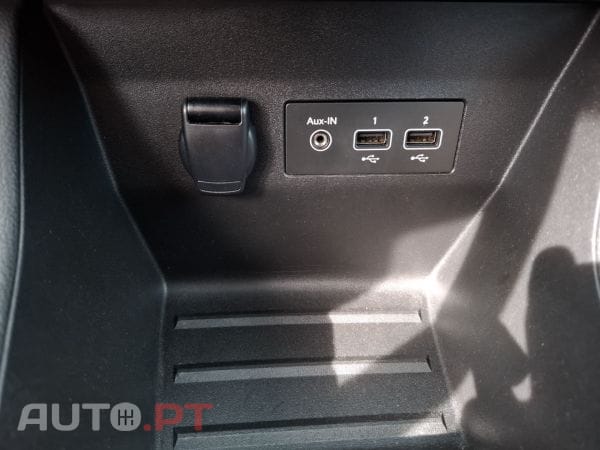 Renault Clio TCe 100 Bi-Fuel Limited
