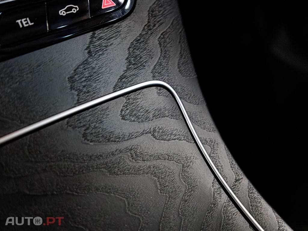 Mercedes-Benz C 220 d 9G-TRONIC AMG Line