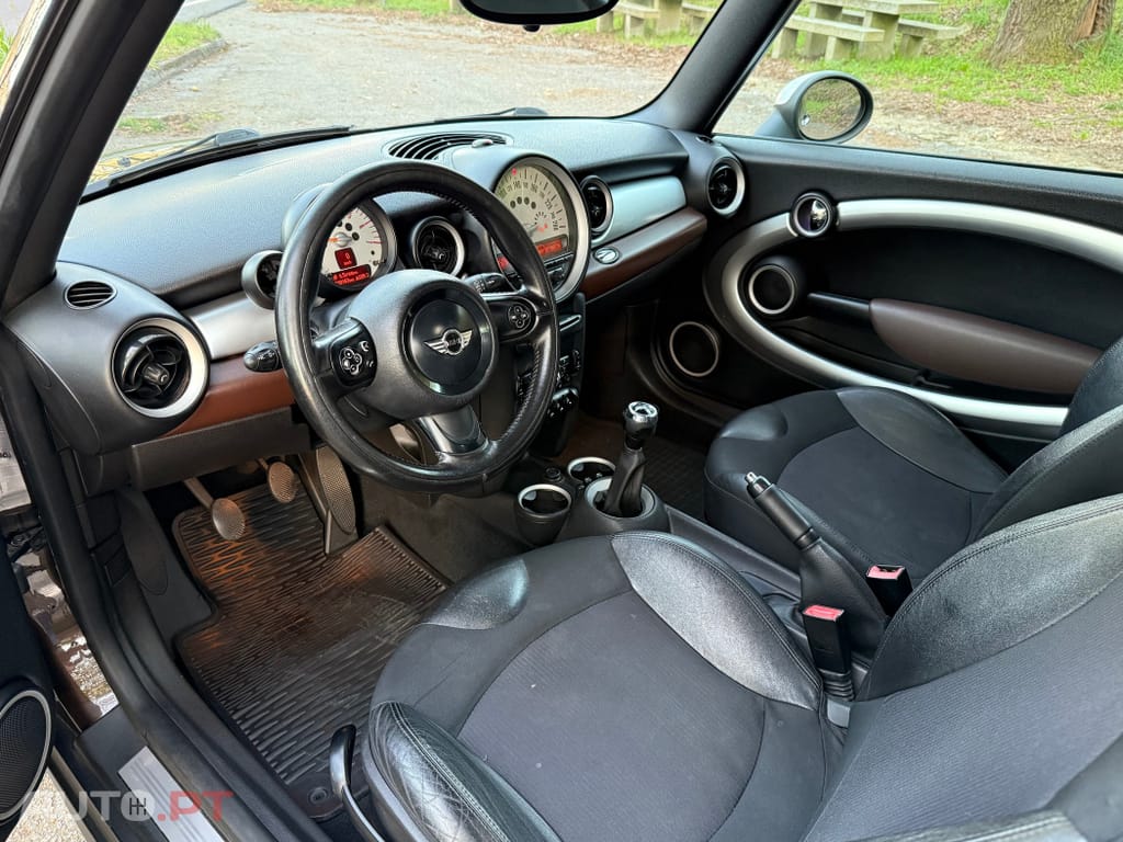 MINI Clubman Cooper D