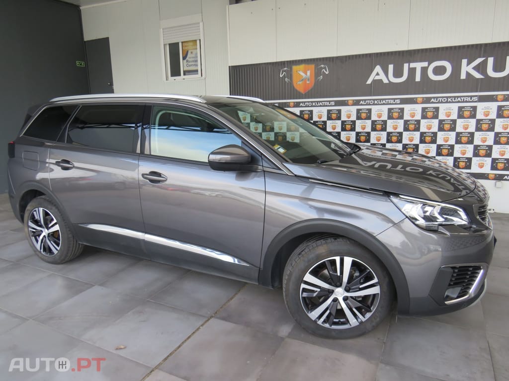 Peugeot 5008 1.5 BlueHDi Allure