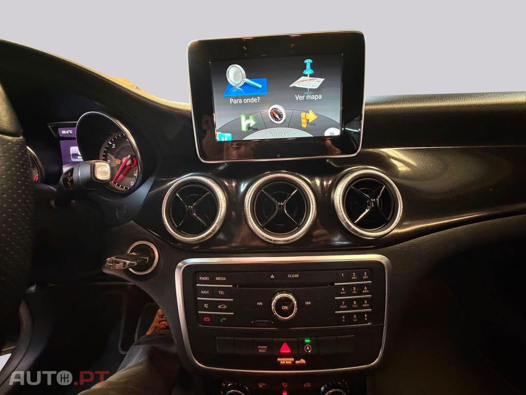 Mercedes-Benz CLA 180 d Shooting Brake