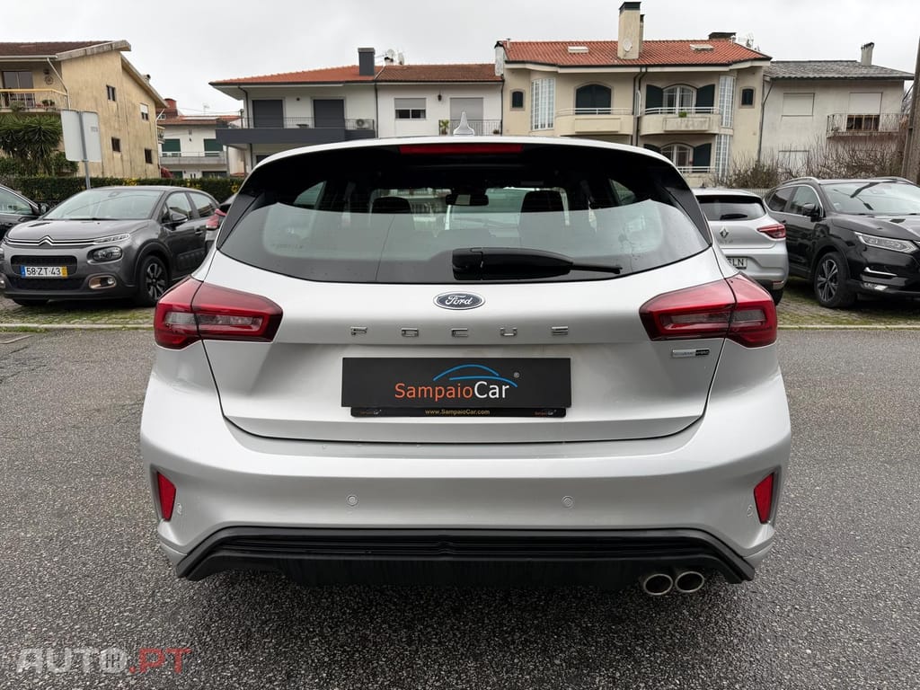 Ford Focus 1.0 EcoBoost MHEV ST-Line