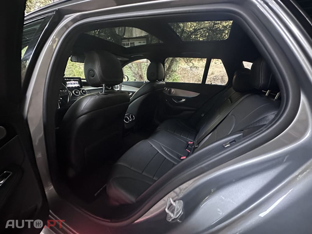 Mercedes-Benz C 300 BlueTEC Hybrid AMG Line