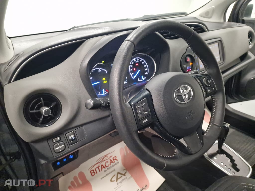 Toyota Yaris 1.5 HSD Comfort