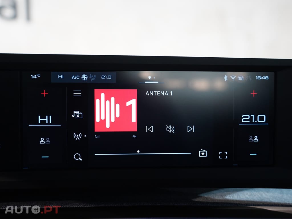 Peugeot 3008 1.2 Hybrid Allure e-DCS6