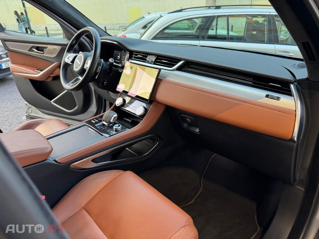 Jaguar F-Pace 3.0 P400 AWD R-DYnamic HSE