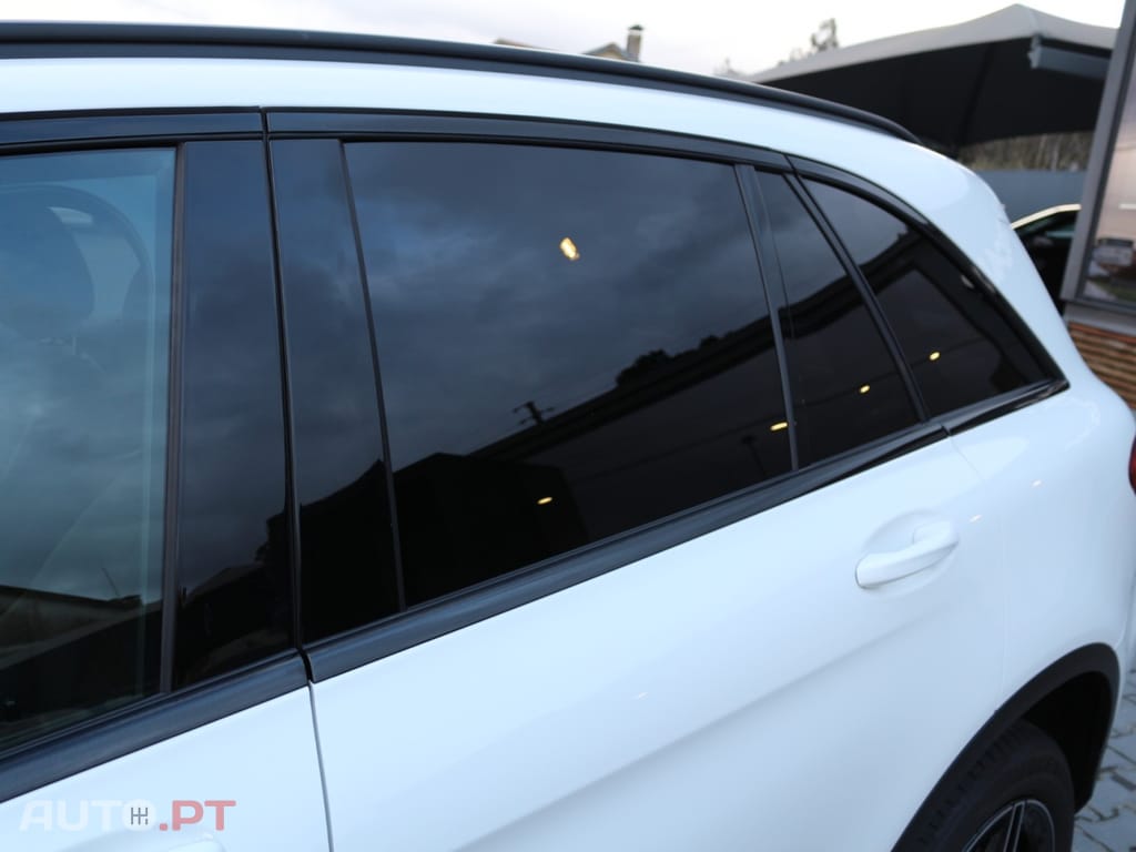 Mercedes-Benz GLC 300 de 4-Matic AMG Pack Night