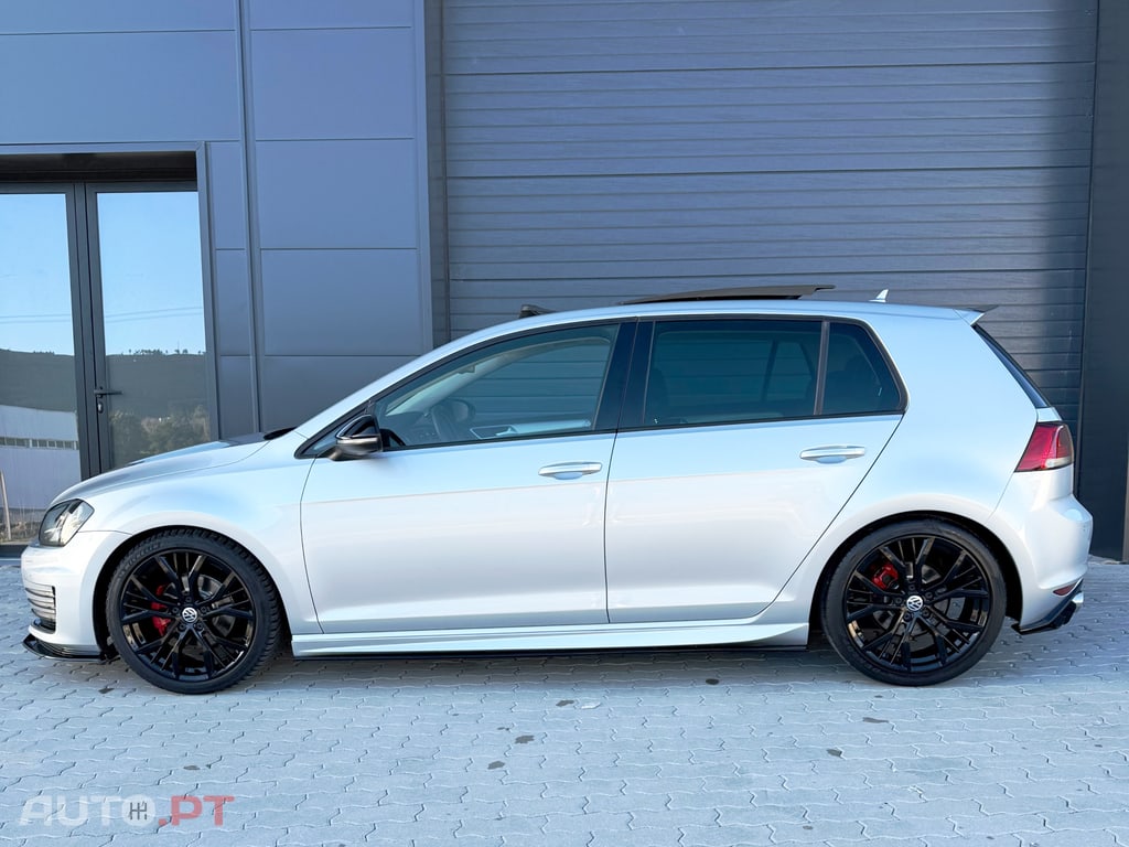 Volkswagen Golf LooK GTI