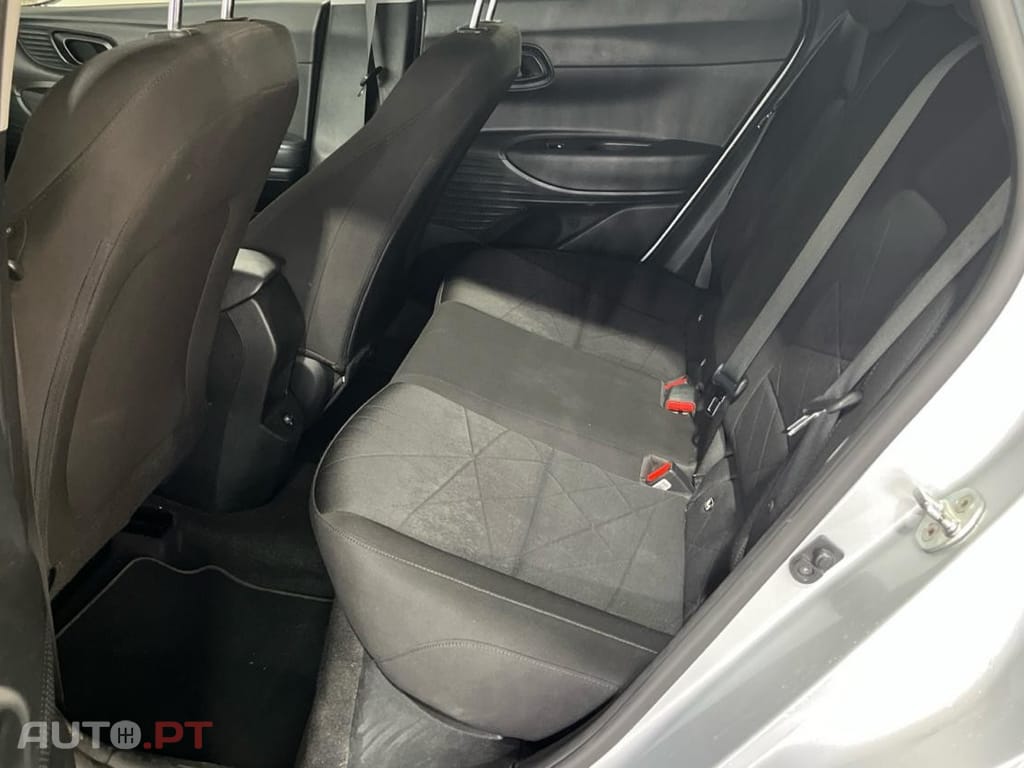 Hyundai Bayon 1.0 T-GDI Premium DCT