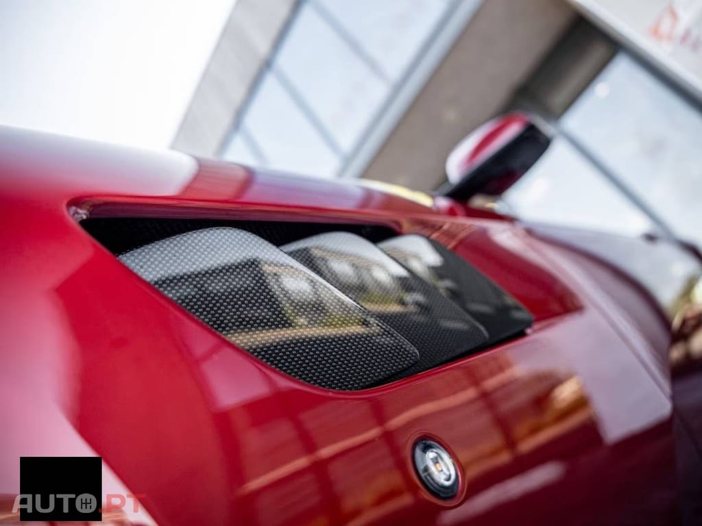 Ferrari California 4.3 V8
