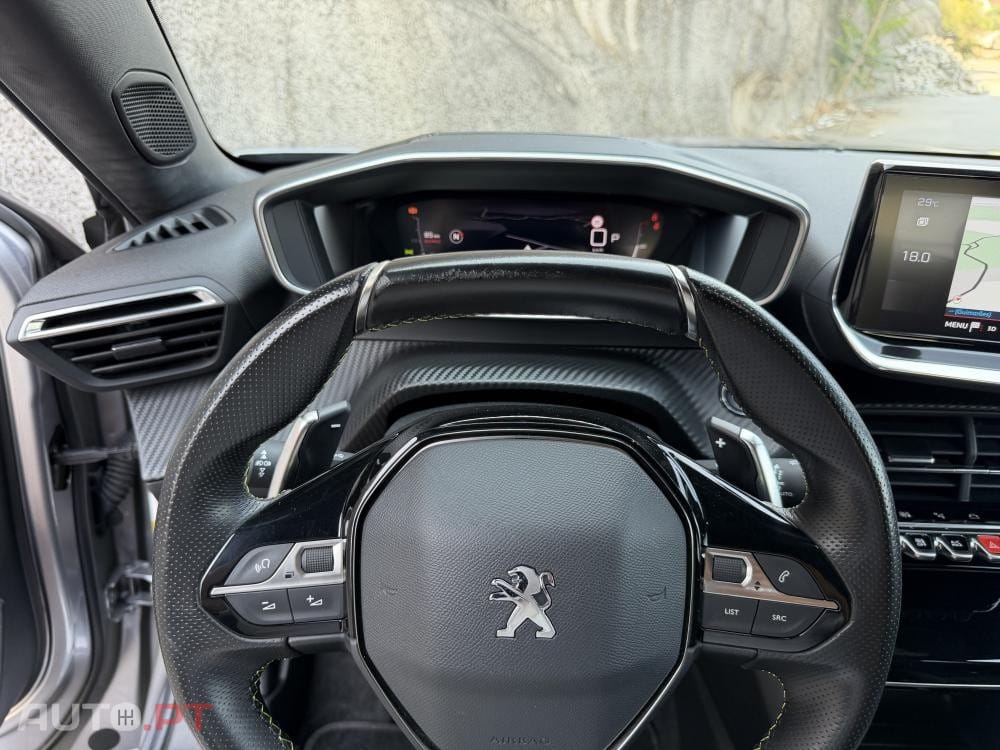 Peugeot 2008 1.2 PureTech GT Pack EAT8