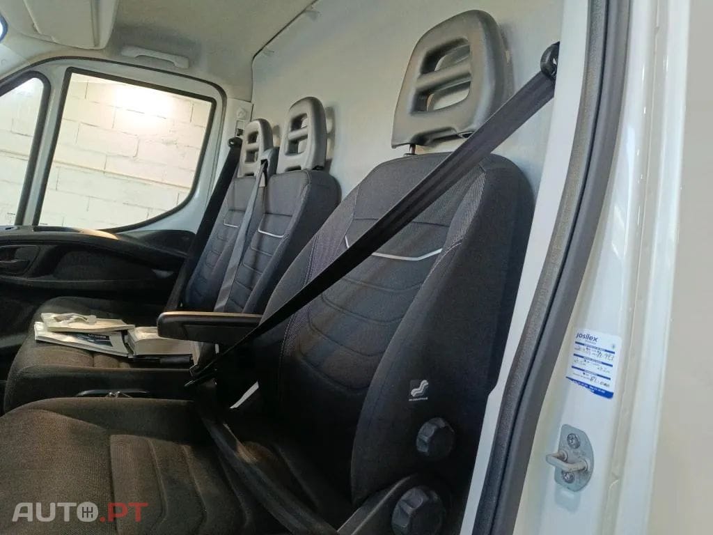 Iveco Daily DAILY 2.3 35S16V 3520