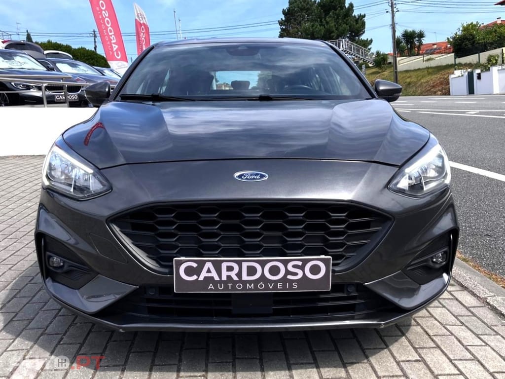 Ford Focus 1.0 EcoBoost S&S ST-LINE