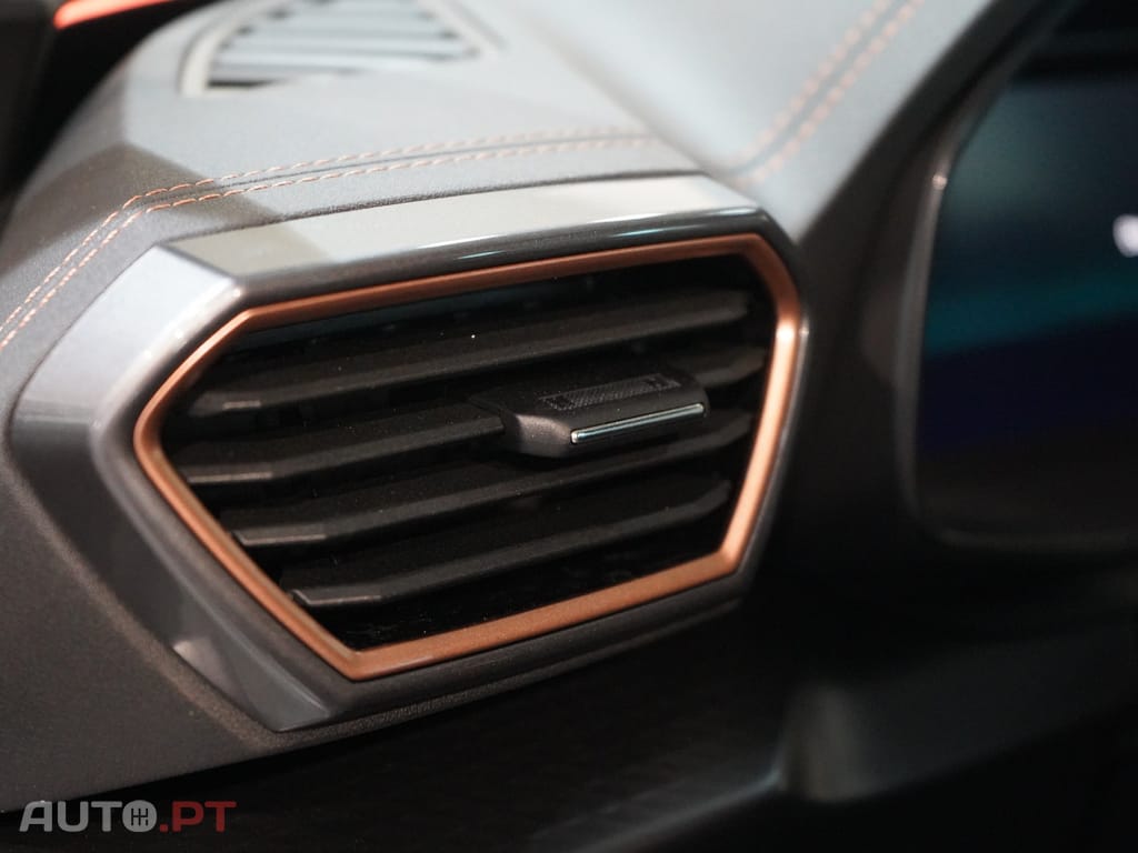 Cupra Formentor 1.5 e-Hybrid DSG PHEV