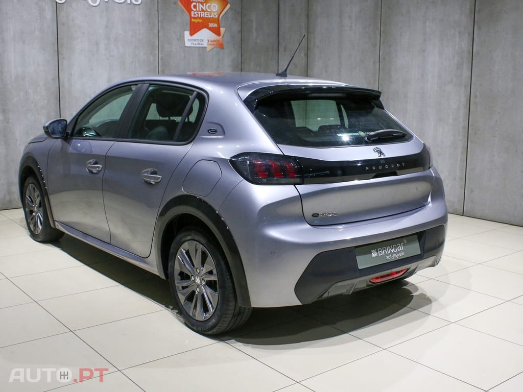 Peugeot E-208 50 kWh Active