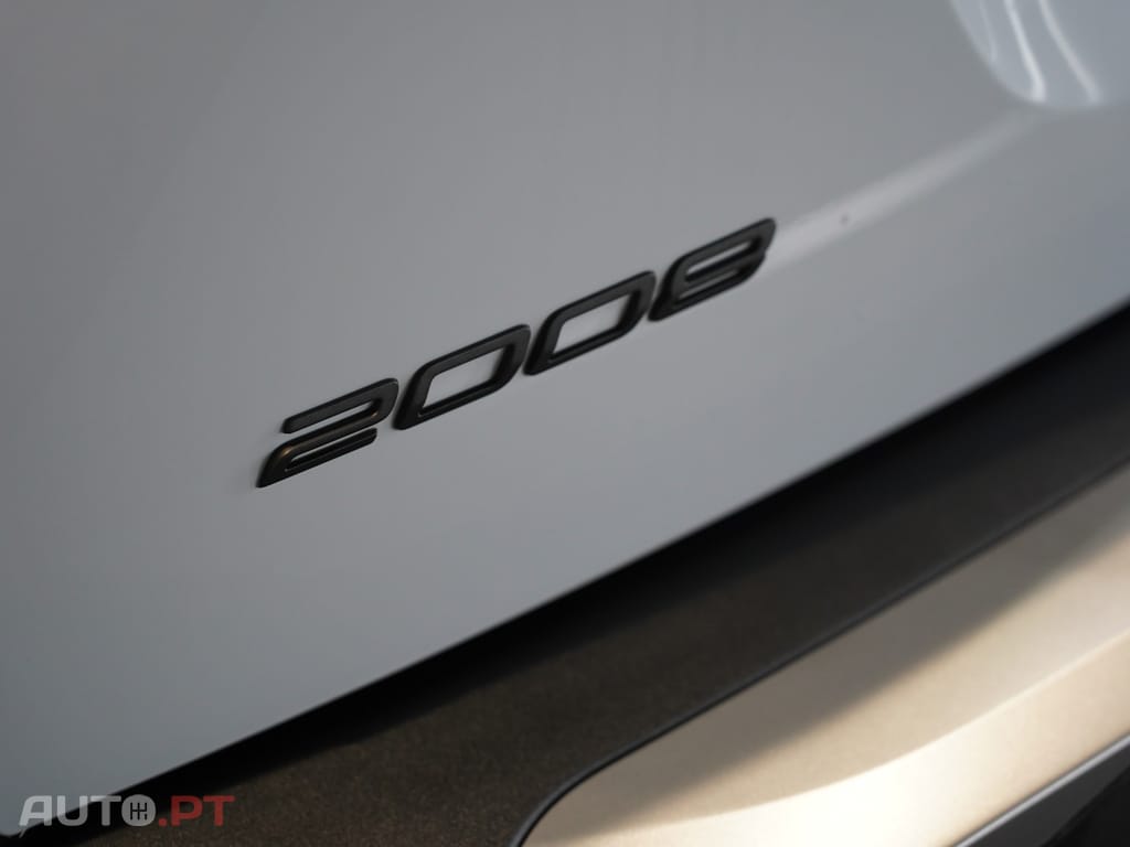 Peugeot 2008 1.2 PureTech Allure