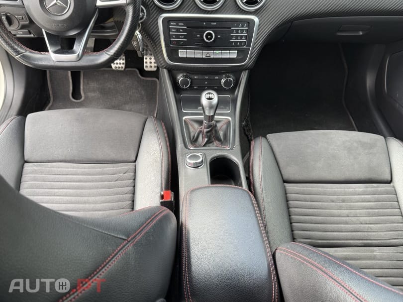 Mercedes-Benz A 180 d AMG Line