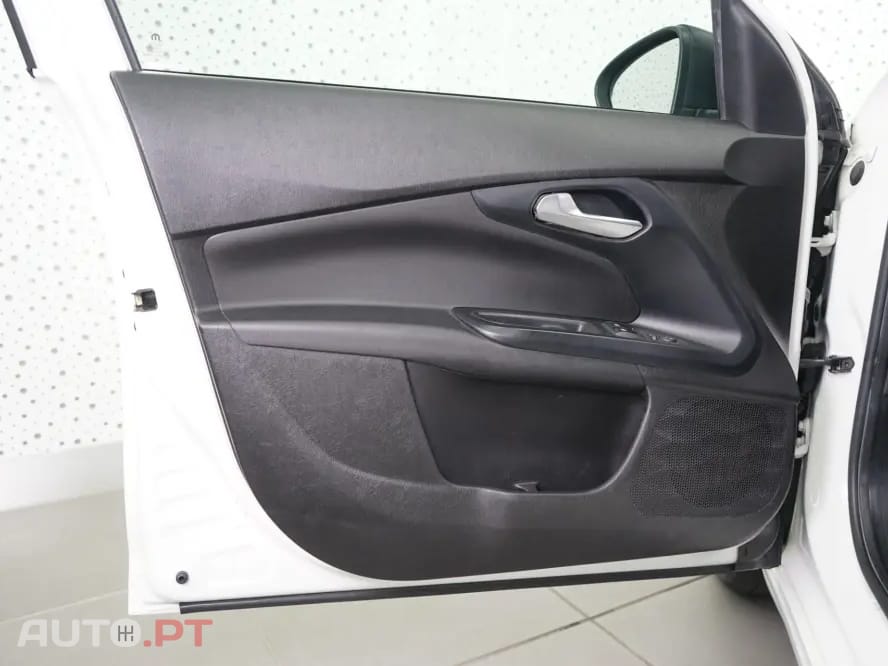 Fiat Tipo 1.3 M-Jet Street