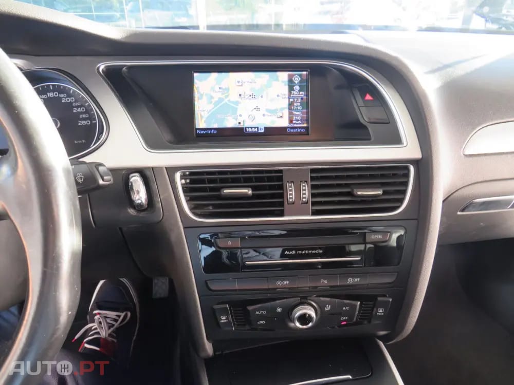 Audi A4 2.0 TDI SPORT