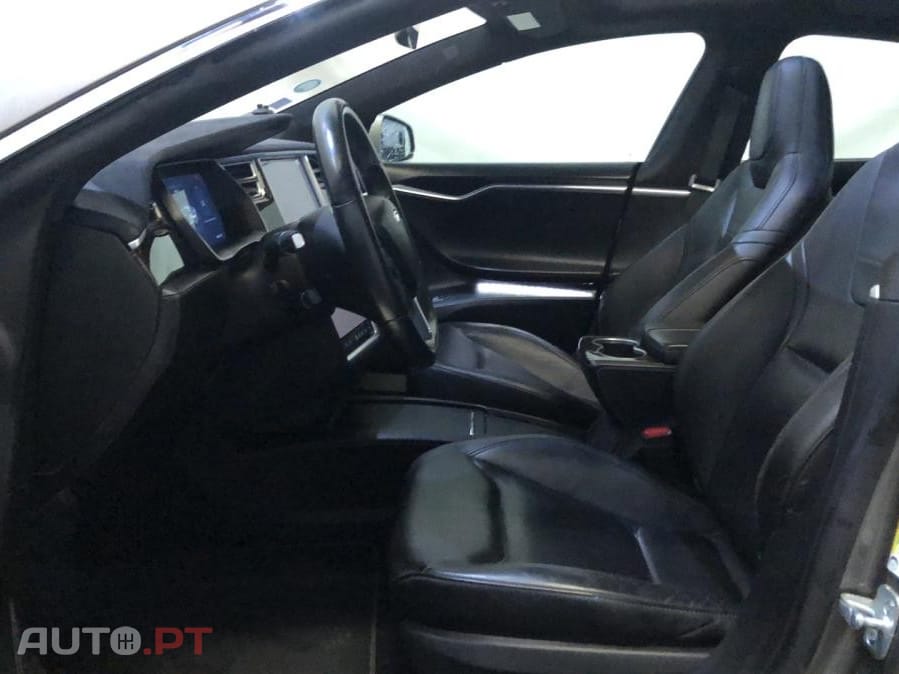 Tesla Model S 90D AWD