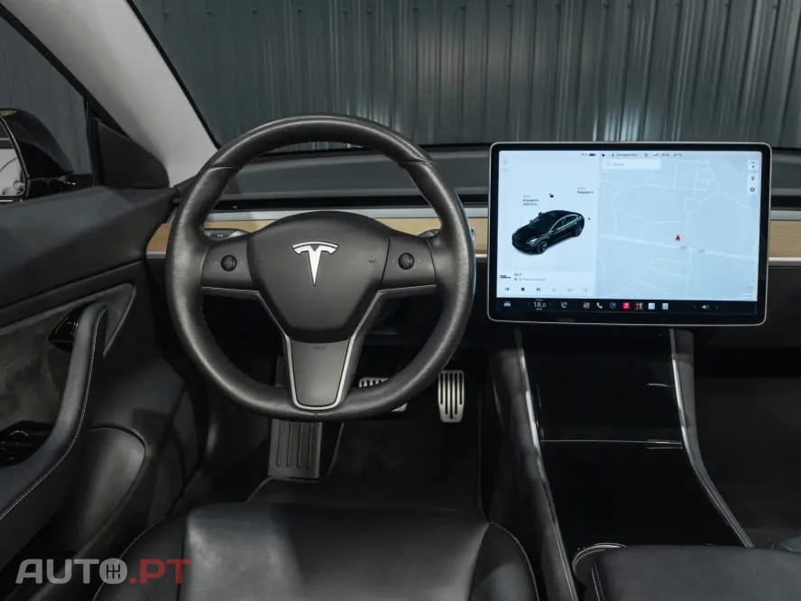 Tesla Model 3 Long-Range Dual Motor AWD