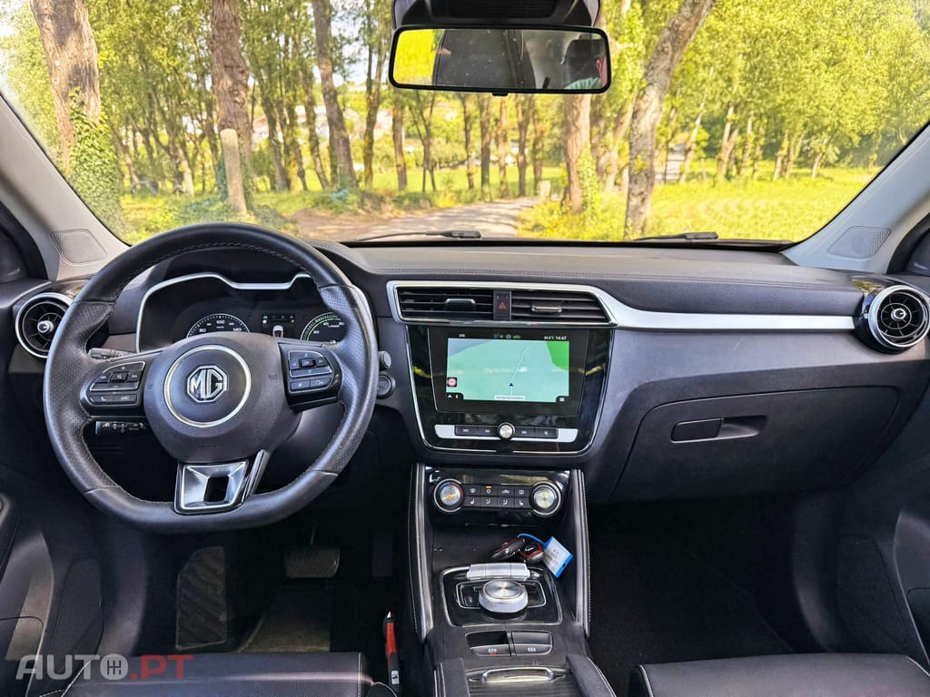 MG ZS EV 44.5 kWh Luxury