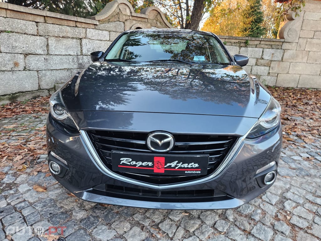 Mazda 3 1.5 Sky-D Excellence Navi